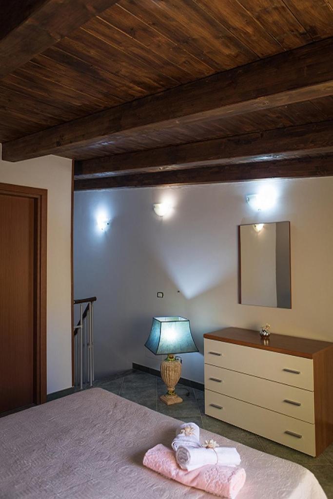 Villa Casa Fede Santo Stefano di Camastra Exterior foto